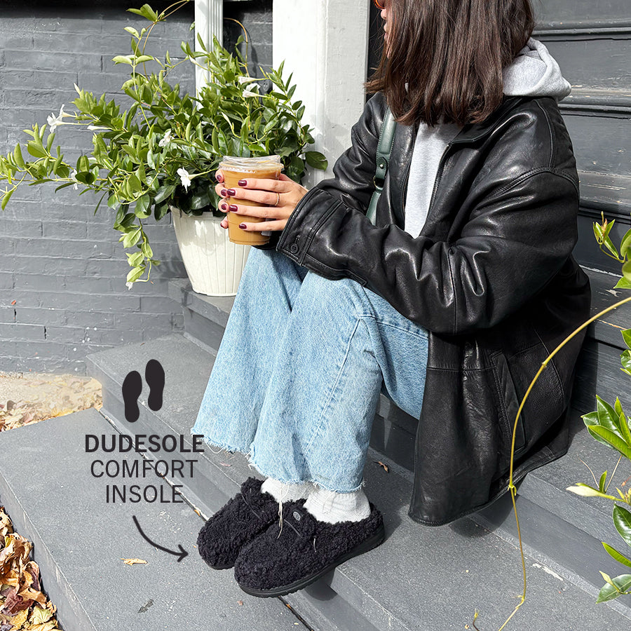 Alternative view of Wendy Slipper - Cozy Black/Black